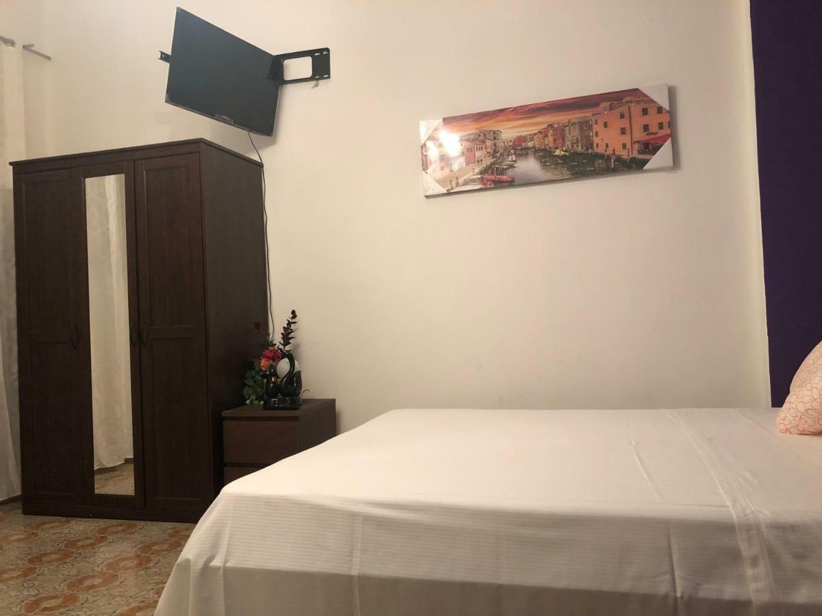 Gasthof Venice Night 25 Mestre